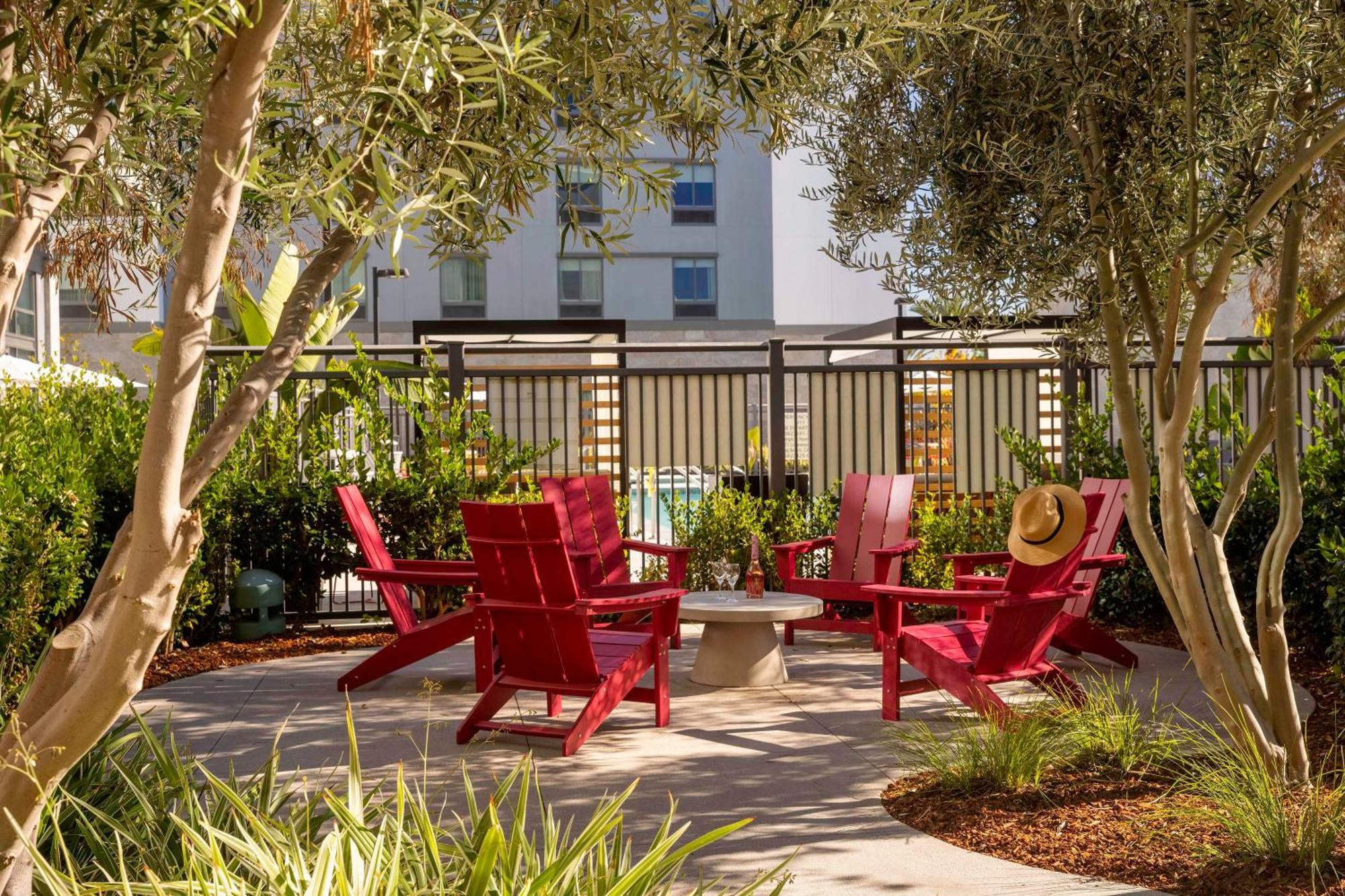Homewood Suites By Hilton Long Beach Airport Buitenkant foto